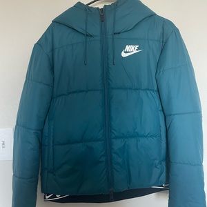 Nike puffer jacket